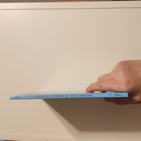 Children Book - Picture 4 of 4